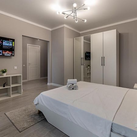 Уютная 1 Комнатная Freedom Apartment อัสตานา ภายนอก รูปภาพ